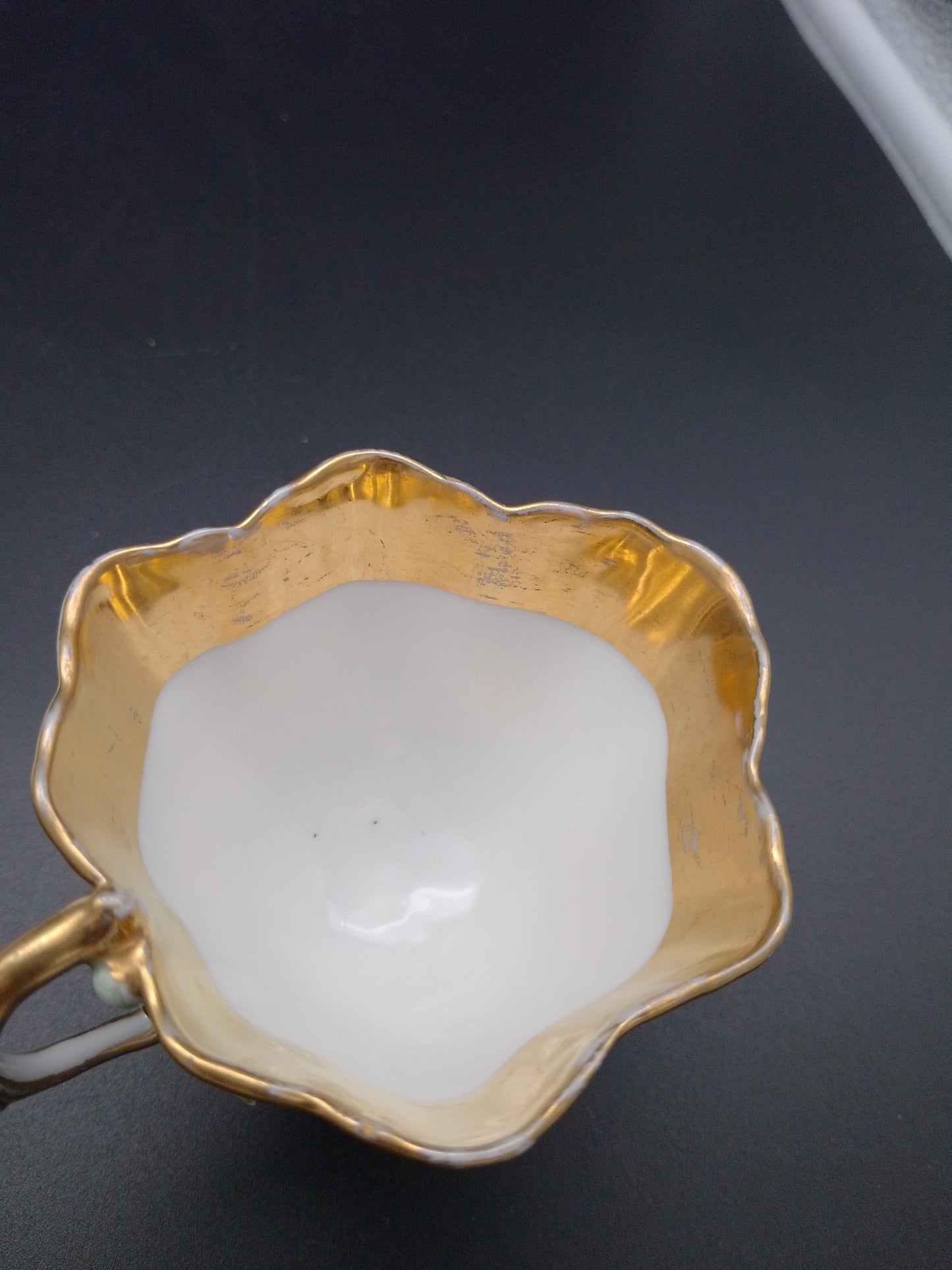 Moccatsse plus Konfektschälchen mit Röschendekor plus Golddekor