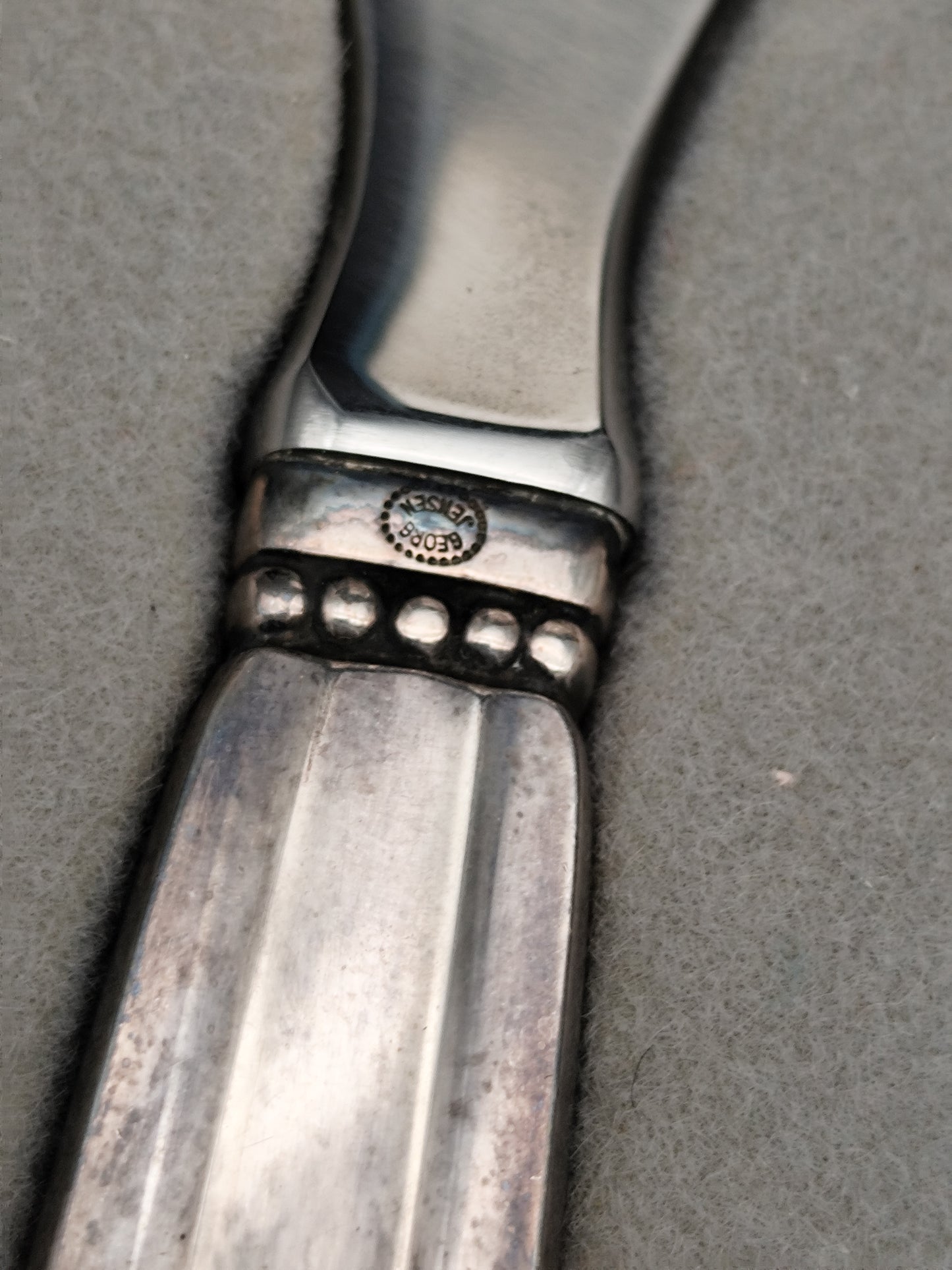 Geoerg Jensen BarSet im "Acorn" Design. In orginal hellblauer Verpackung bestehend aus Dosenöffner, Weinkorkenzieher, Flaschenöffner
