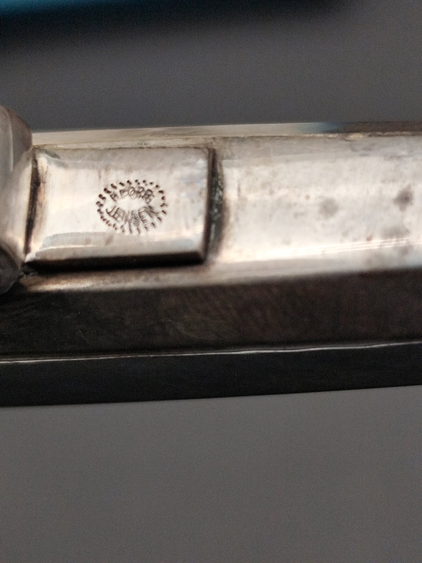 Geoerg Jensen BarSet im "Acorn" Design. In orginal hellblauer Verpackung bestehend aus Dosenöffner, Weinkorkenzieher, Flaschenöffner