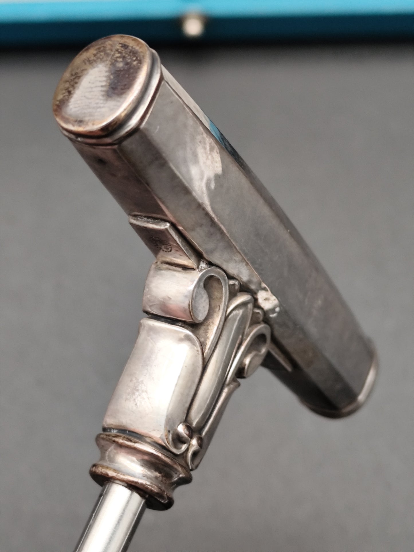 Geoerg Jensen BarSet im "Acorn" Design. In orginal hellblauer Verpackung bestehend aus Dosenöffner, Weinkorkenzieher, Flaschenöffner