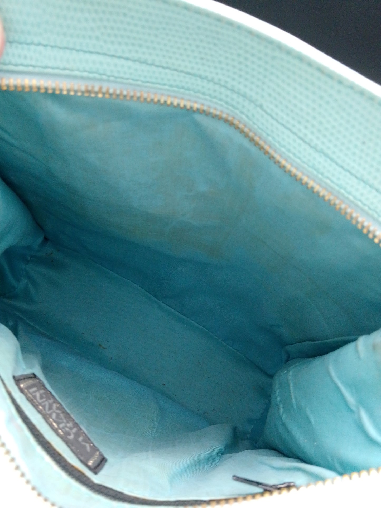 Gianni Versace Lederhandtasche in hellblau Reptildruck mit Hufeisen und kleeblatt