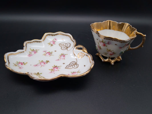 Moccatsse plus Konfektschälchen mit Röschendekor plus Golddekor