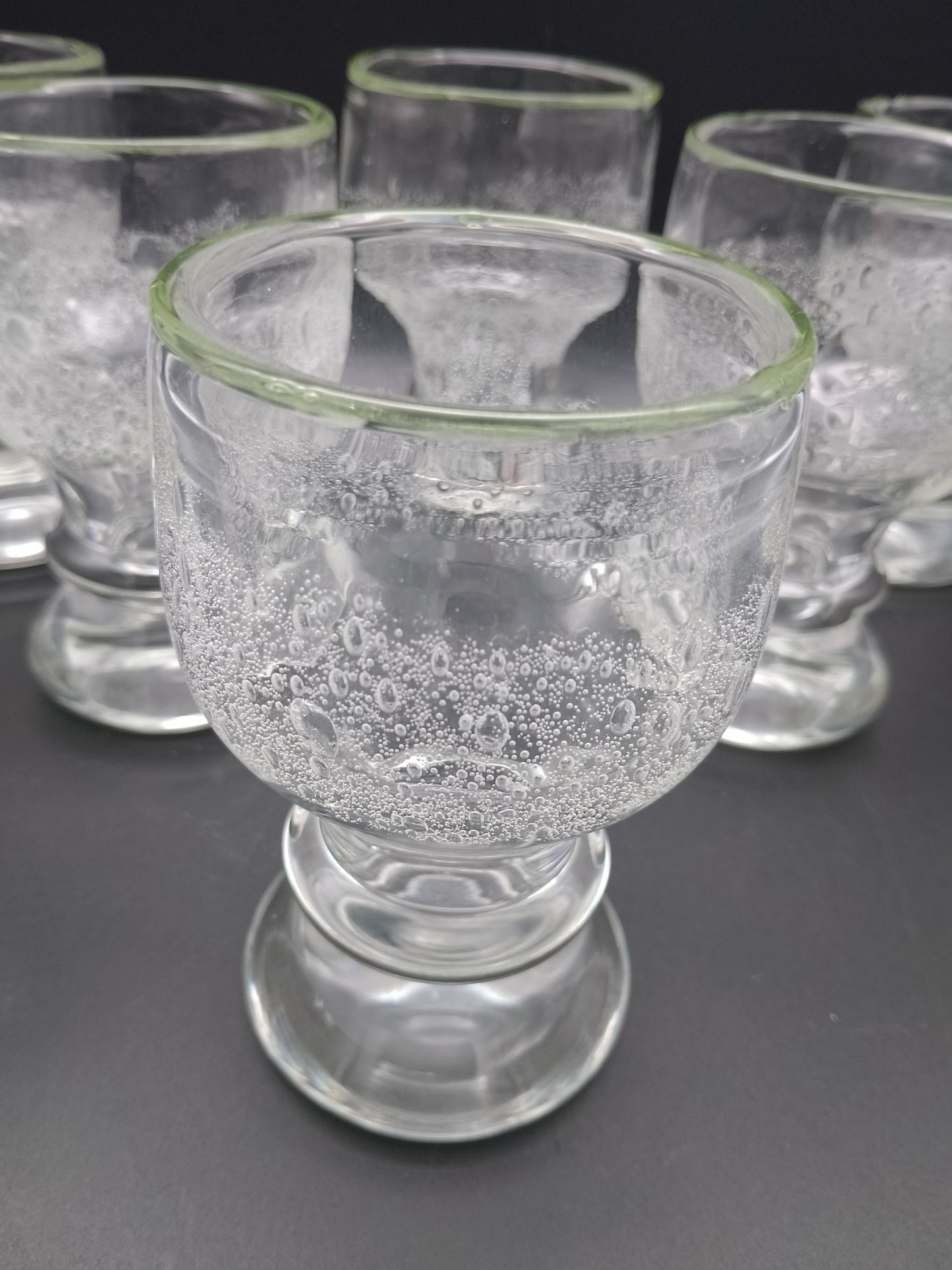 Eisch Weingläser der Serie Waldperle